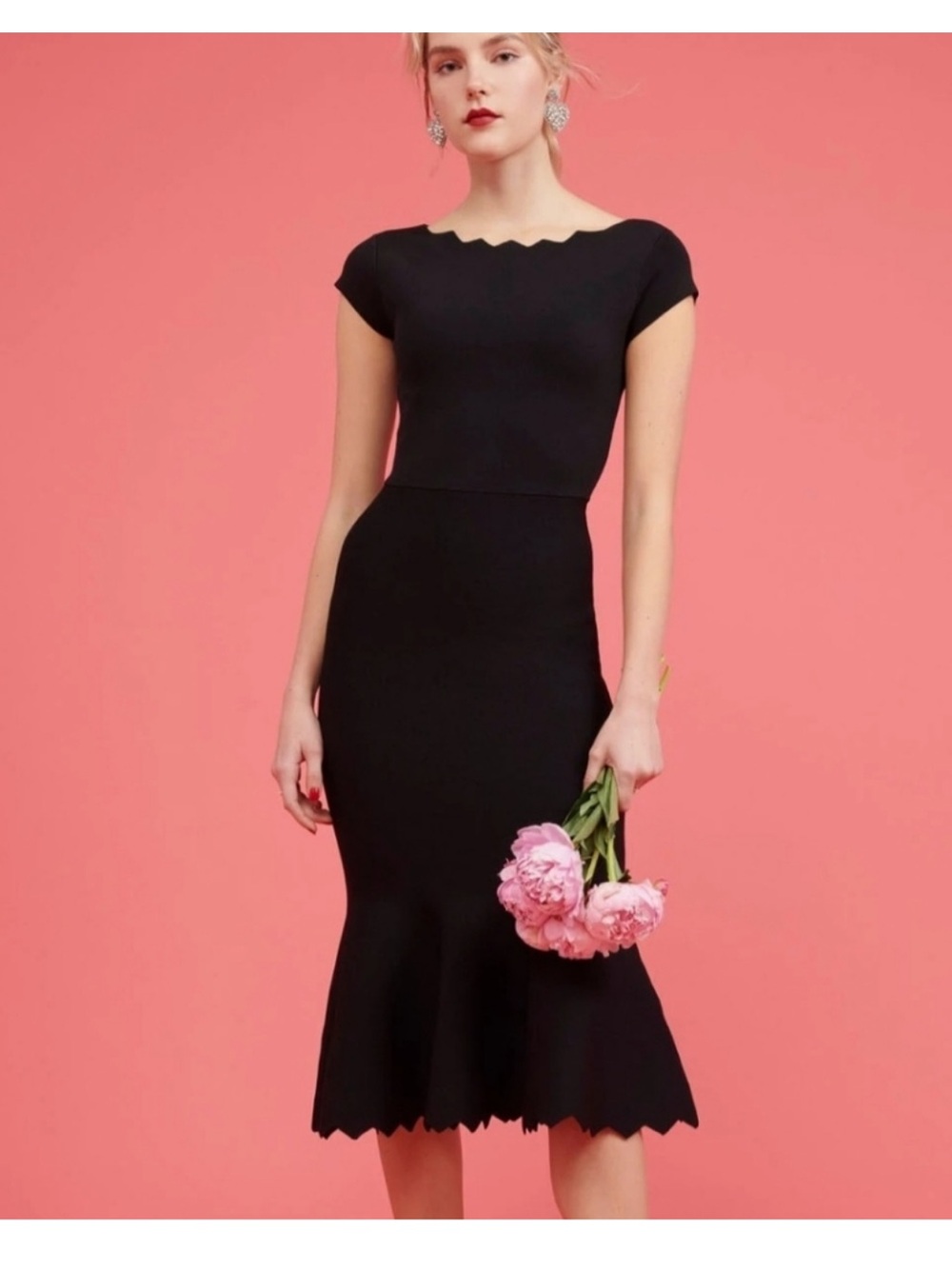 Rachel Parcell Black Scalloped Neck Midi Dress